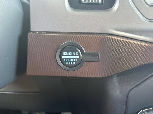 Used 2022 Ford Bronco Outer Banks AWD/4WD image 29