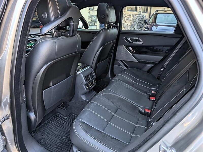 Used 2019 Land Rover Range Rover Velar R-Dynamic SE AWD/4WD image 26