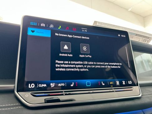 New 2026 Volkswagen Tiguan SE R-Line AWD/4WD image 24