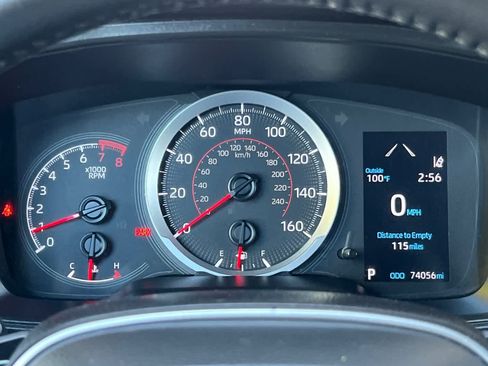Used 2022 Toyota Corolla SE FWD image 25