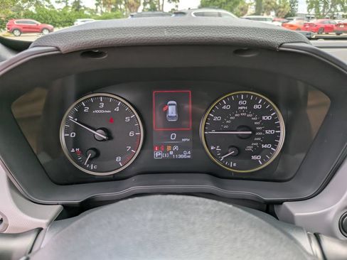 Used 2025 Subaru Crosstrek 2.5i Sport AWD/4WD image 34