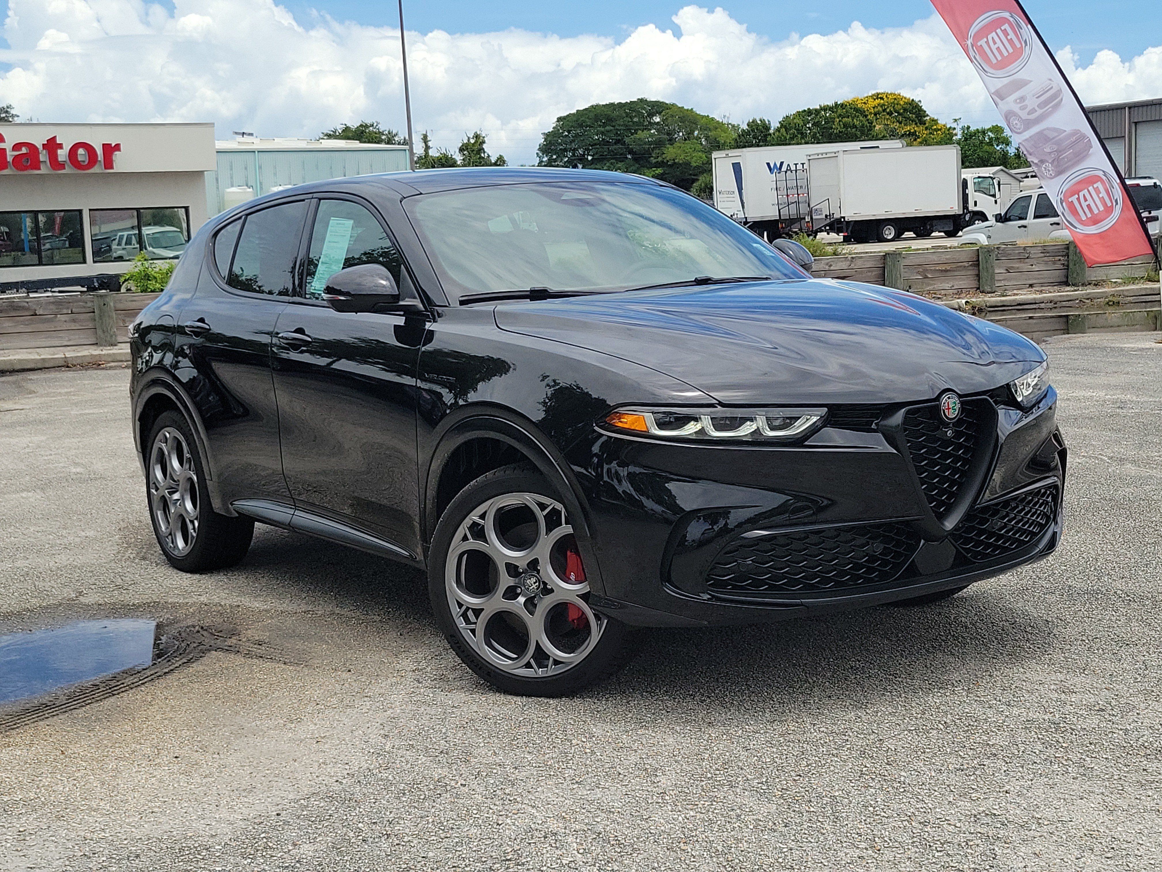 Used 2024 Alfa Romeo Tonale Ti AWD/4WD image 1