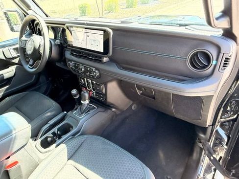 Certified 2025 Jeep Wrangler Unlimited Rubicon 4xe w/ Safety Group AWD/4WD image 13