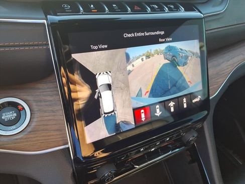 Used 2021 Jeep Grand Cherokee L Summit w/ Advanced Protech Group IV image 27