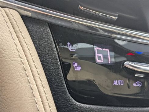 Used 2020 Cadillac CT6 Luxury image 21