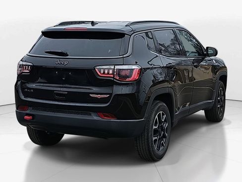 Used 2019 Jeep Compass Trailhawk image 8