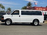 Used 2009 Chevrolet Express 1500 Passenger image 5