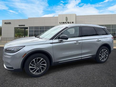 Used 2022 Lincoln Corsair AWD w/ Equipment Group 101A image 7