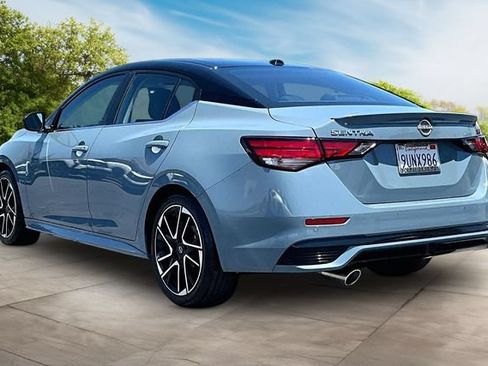 Certified 2025 Nissan Sentra SR w/ Trunk Package FWD image 4