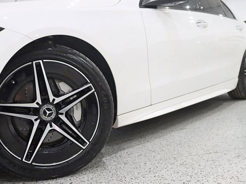 Used 2022 Mercedes-Benz C 300 4MATIC Sedan image 4