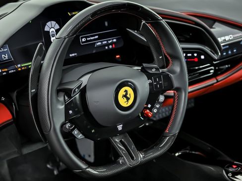 Used 2021 Ferrari SF90 Stradale image 30