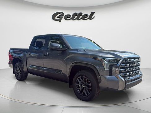 Used 2025 Toyota Tundra Platinum AWD/4WD image 3