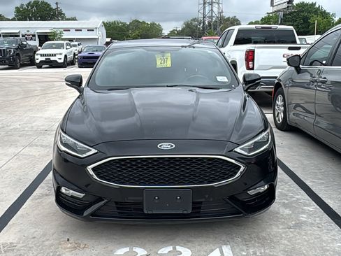 Used 2018 Ford Fusion Sport w/ Equipment Group 401A AWD/4WD image 2