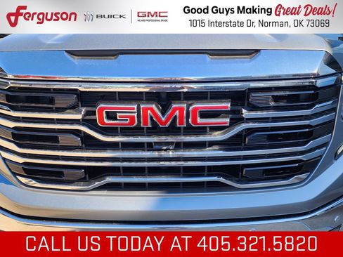 New 2026 GMC Sierra 1500 SLT w/ SLT Premium Plus Package AWD/4WD image 10