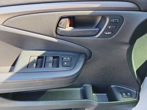 Used 2023 Honda Passport TrailSport image 26