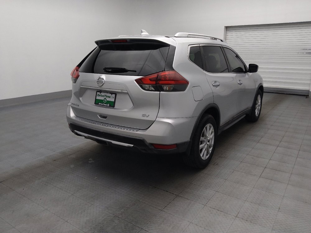 Used 2018 Nissan Rogue SV FWD image 9