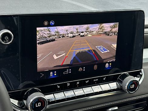 New 2026 Chevrolet Colorado LT image 19