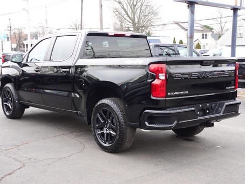 Used 2023 Chevrolet Silverado 1500 Custom image 2