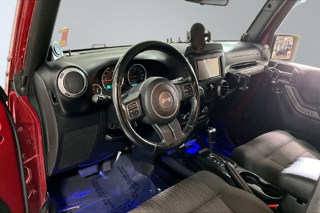 Used 2012 Jeep Wrangler Sport AWD/4WD image 17