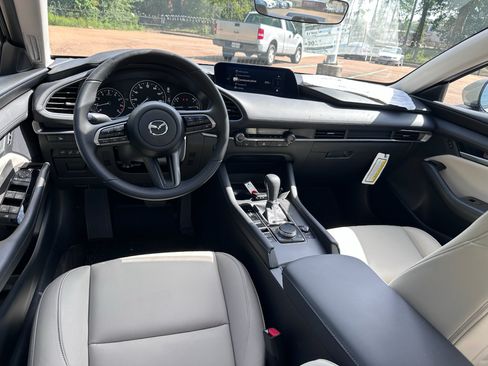 New 2026 MAZDA MAZDA3 2.5 S Sedan w/ Preferred Pkg FWD image 10