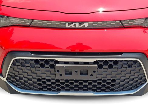 Certified 2024 Kia Soul LX w/ Option Group 015 FWD image 3