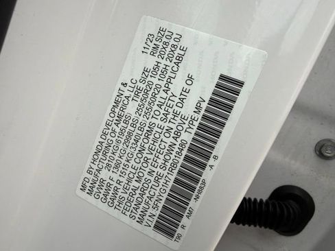 Certified 2024 Honda Pilot Touring image 32