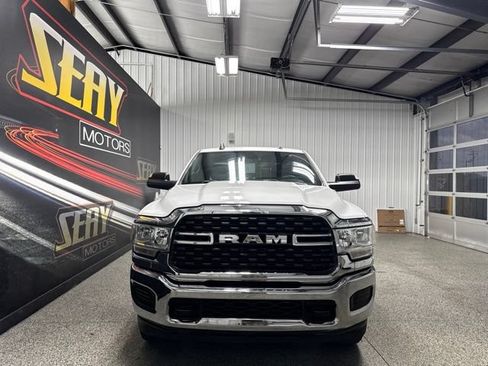 Used 2022 RAM 2500 Big Horn AWD/4WD image 17