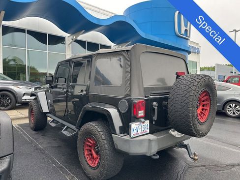 Used 2015 Jeep Wrangler Unlimited Sport AWD/4WD image 4