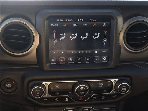 Used 2021 Jeep Wrangler Unlimited Sport image 12