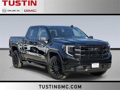 Used 2026 GMC Sierra 1500 Elevation w/ LPO, Elevation Black Package