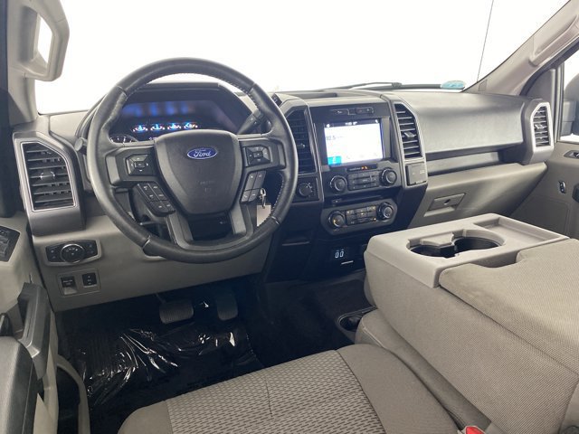 Used 2017 Ford F150 XLT w/ Equipment Group 302A Luxury AWD/4WD image 18