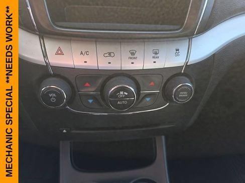 Used 2012 Dodge Journey R/T AWD/4WD image 23