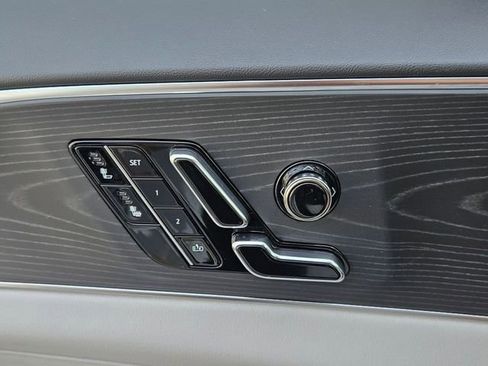 New 2026 Cadillac Lyriq Luxury w/ LPO, Floor Liner Package image 25