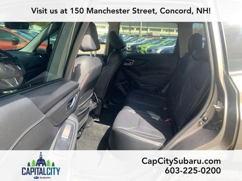 Used 2020 Subaru Forester Touring AWD/4WD image 17