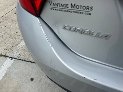 Used 2014 Toyota Corolla S FWD image 8