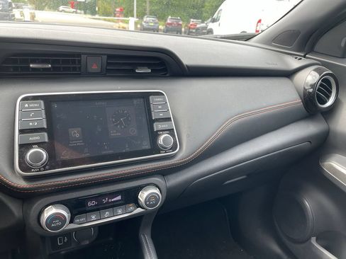 Used 2020 Nissan Kicks SR w/ Exterior Package FWD image 21