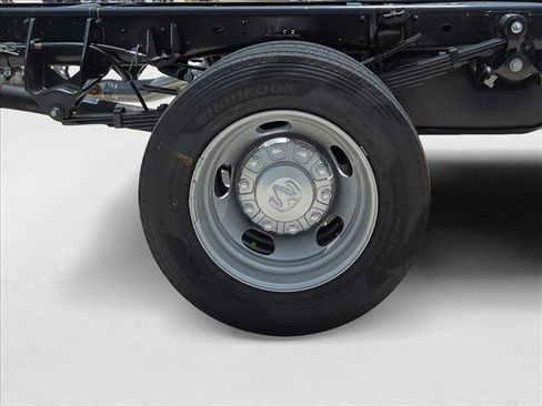 New 2024 RAM 5500 Tradesman image 10