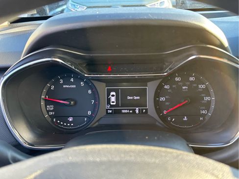 Certified 2023 Chevrolet TrailBlazer LT w/ Convenience Package FWD image 21