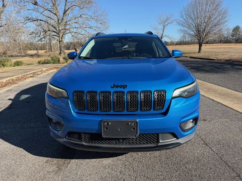 Used 2021 Jeep Cherokee Latitude Plus image 8