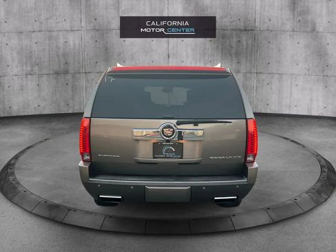Used 2014 Cadillac Escalade Platinum image 6