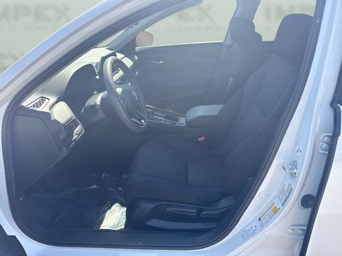 Used 2024 Honda Accord LX image 5
