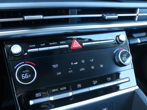 New 2026 Hyundai Santa Fe SE image 26