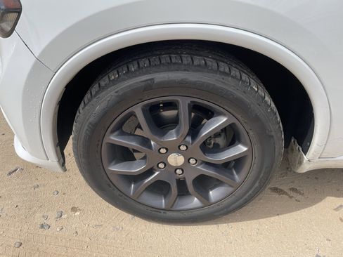 Used 2017 Dodge Durango R/T AWD/4WD image 9