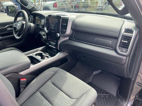 Used 2025 RAM 1500 Big Horn AWD/4WD image 21