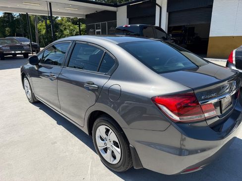 Used 2013 Honda Civic LX image 3