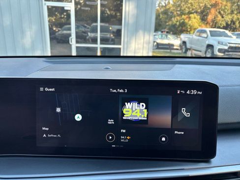 Used 2024 Kia Sorento S image 21