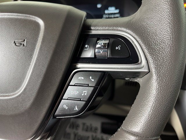 Used 2019 Lincoln Nautilus Premier AWD/4WD image 21