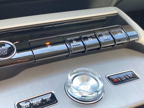 New 2026 Lincoln Navigator L Reserve AWD/4WD image 26