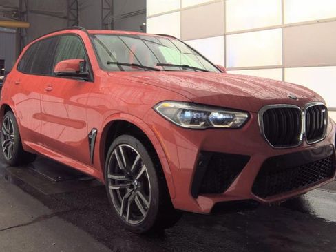Used 2023 BMW X5 M AWD/4WD image 2