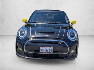 Used 2023 MINI Cooper SE FWD video 2